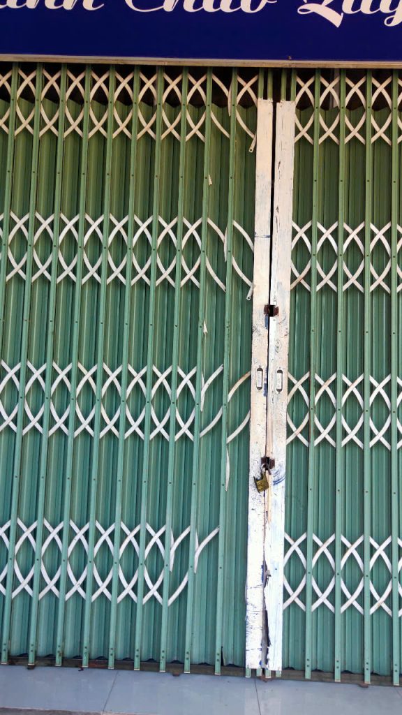 sửa cửa kéo sửa cửa kéo TPHCM sửa cửa kéo tại nhà sửa cửa kéo giá rẻ sửa cửa kéo Đài Loan sửa cửa kéo sắt sửa cửa kéo inox sửa cửa kéo bị kẹt sửa cửa kéo bị trật ray thay bánh xe cửa kéo sửa cửa kéo bị bung ray sửa cửa kéo cũ sửa cửa kéo nhanh chóng dịch vụ sửa cửa kéo thợ sửa cửa kéo sửa cửa kéo quận 1 sửa cửa kéo quận 5 sửa cửa kéo quận 7 sửa cửa kéo Gò Vấp sửa cửa kéo Tân Phú sửa cửa kéo Bình Tân sửa cửa kéo bị hư sửa cửa kéo sắt Đài Loan sửa cửa kéo không đóng được sửa cửa kéo bị kẹt bánh xe sửa cửa kéo sắt tại nhà sửa cửa kéo Sài Gòn bảo dưỡng cửa kéo thay ray cửa kéo dịch vụ sửa cửa kéo 24h