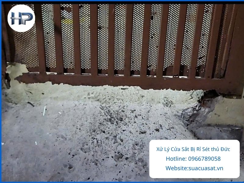 Xử lý cửa sắt bị rỉ sét tại Thủ Đức, phục hồi cửa sắt cũ