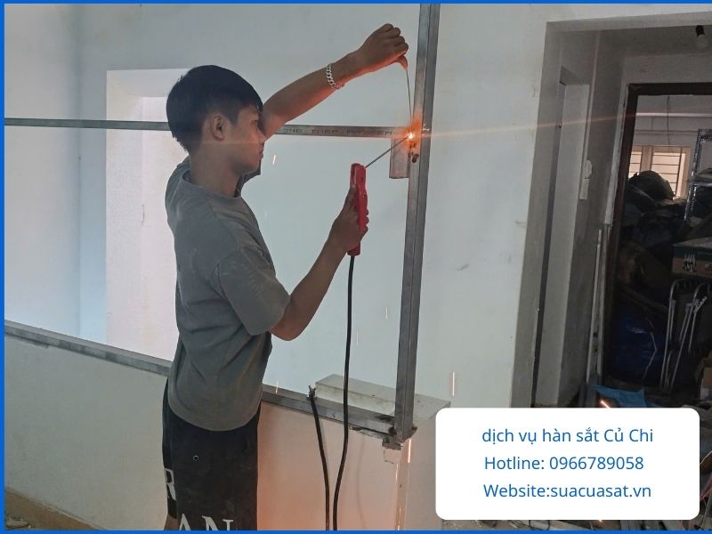 Vì Sao Khách Hàng Tin Tưởng Thợ Hàn Sắt Củ Chi TPHCM?