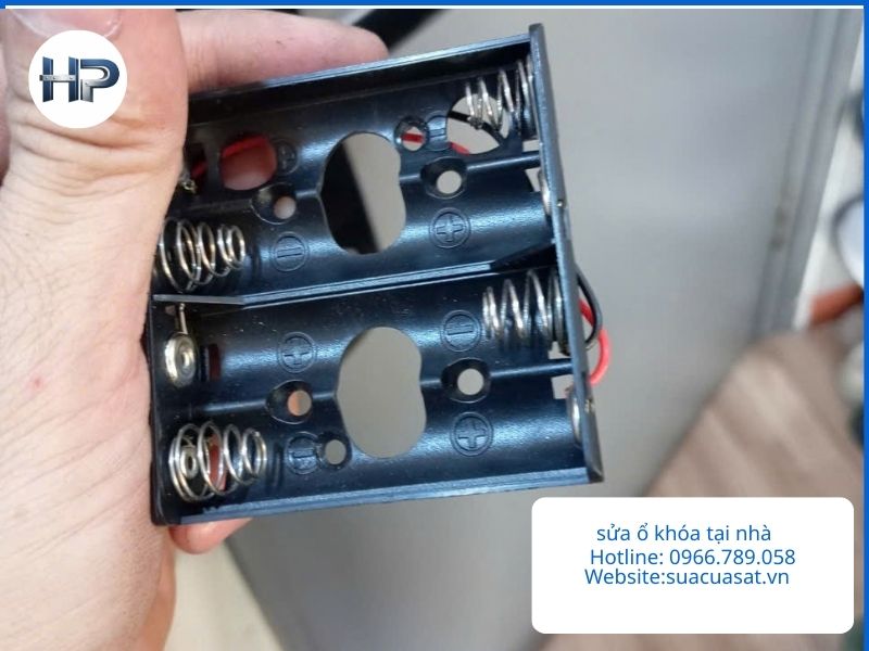 Tại sao nên chọn dịch vụ sửa ổ khóa tại nhà của Hòa Phát?