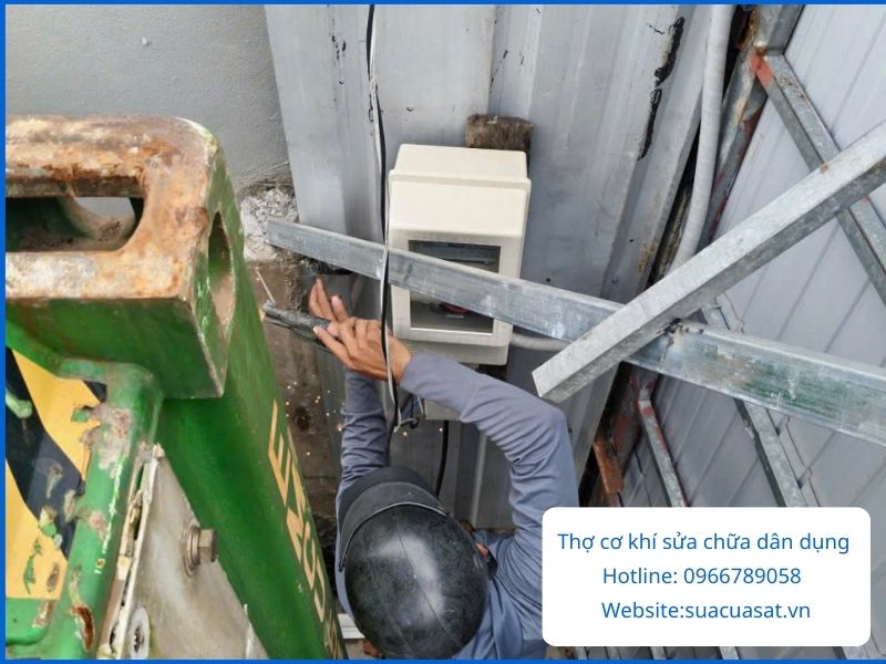 Tìm Dịch Vụ Hàn Sắt Uy Tín Cần Giờ? Thợ Có Mặt Ngay