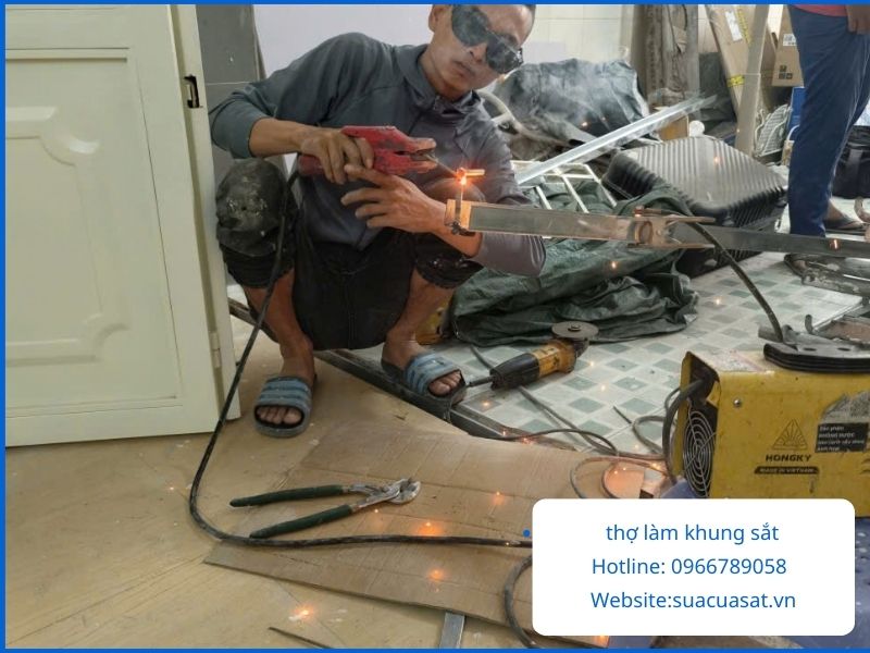 Những Hạng Mục Thợ Hàn Sắt Tại Nhà Quận 12 Thường Thi Công